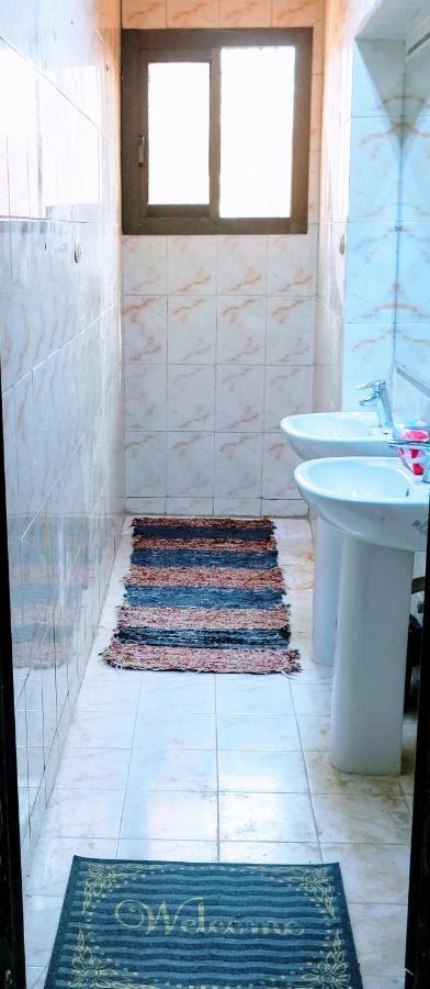 Pyramids Loft Homestay Kafrat al Jabal Exterior photo